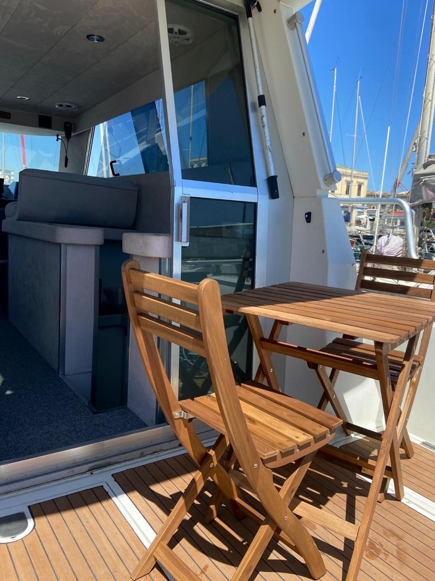 Hotel She'S Mine Yacht Katánie Exteriér fotografie